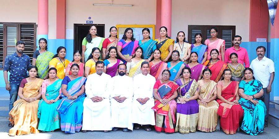 Our Staff :: Lourdes Mount Public School CBSE, Vattappara ...